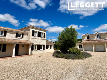 6 Bed House for sale