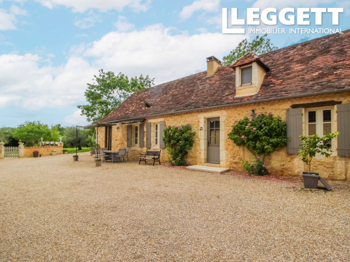 Image No.1-12 Bed House for sale