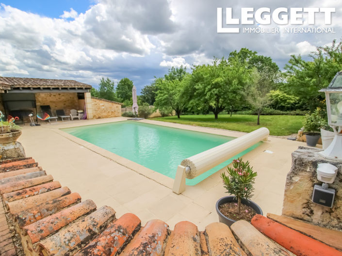 Image No.4-12 Bed House for sale