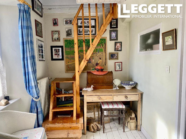 Image No.10-2 Bed House for sale