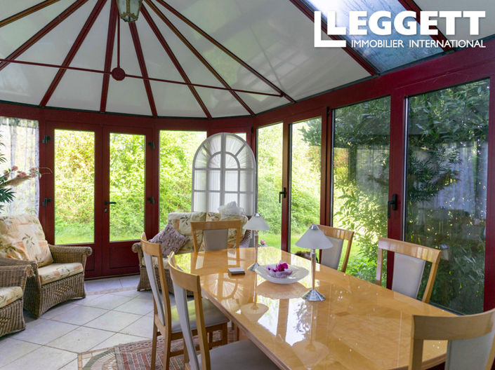 Image No.5-5 Bed House for sale