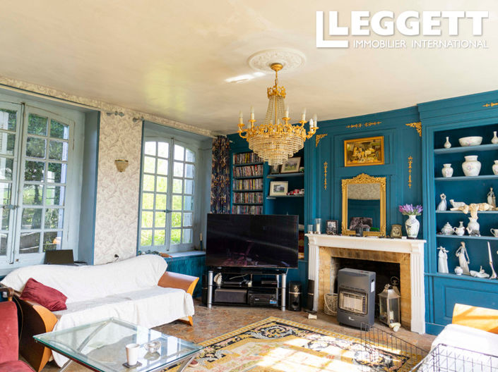 Image No.7-5 Bed House for sale