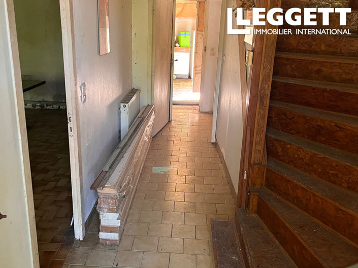 Image No.5-2 Bed House for sale