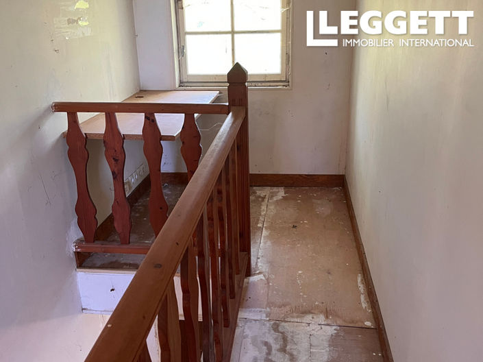 Image No.6-2 Bed House for sale