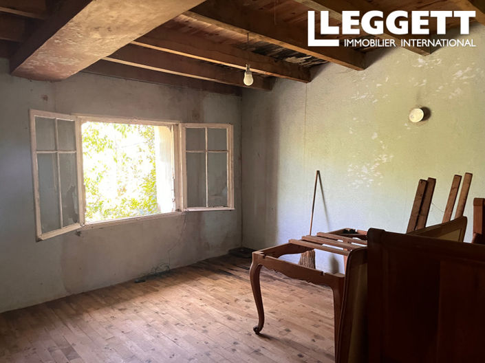 Image No.7-2 Bed House for sale