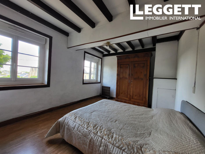 Image No.10-5 Bed House for sale