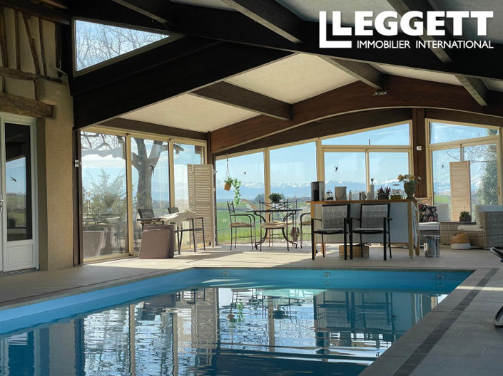 Image No.2-4 Bed House for sale