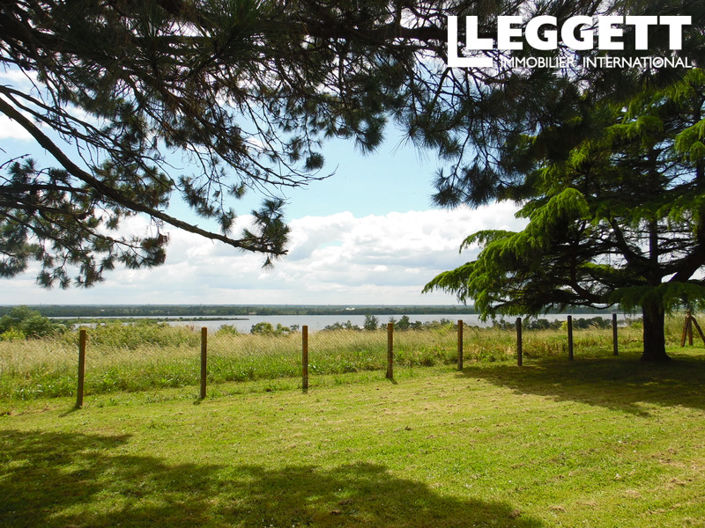 Image No.2-4 Bed House for sale