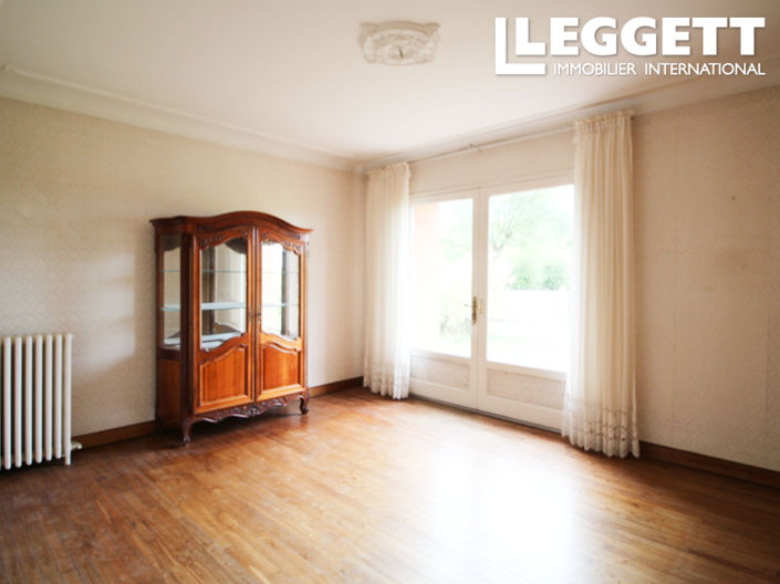 Image No.2-3 Bed House for sale