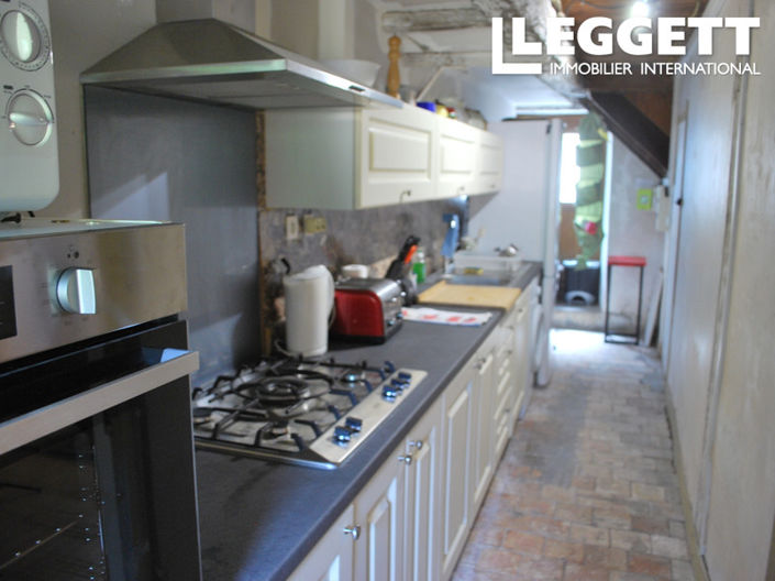 Image No.5-2 Bed House for sale