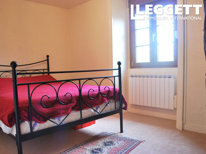 Image No.6-2 Bed House for sale