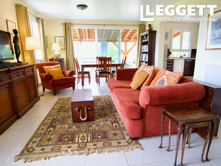 Image No.4-5 Bed House for sale