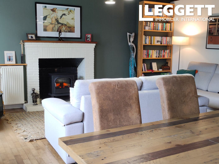 Image No.8-3 Bed House for sale