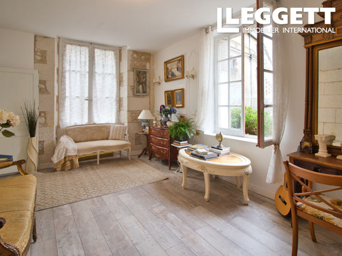 Image No.2-5 Bed House for sale