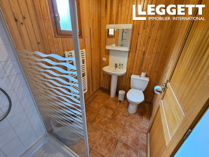 Image No.10-4 Bed House for sale