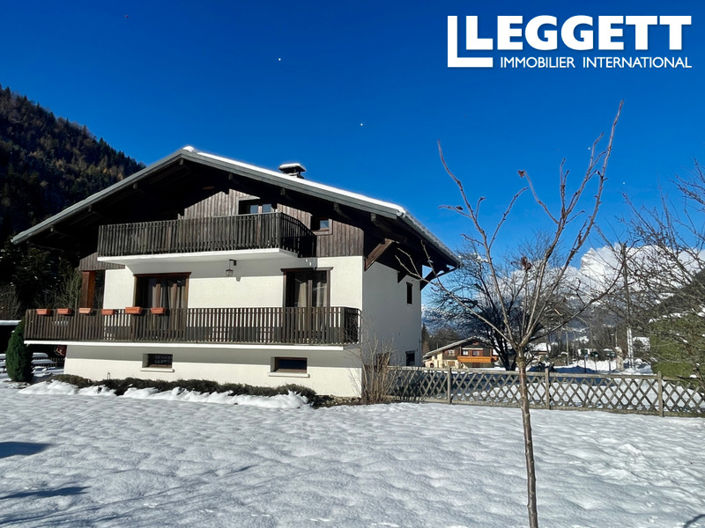 Image No.1-5 Bed House for sale