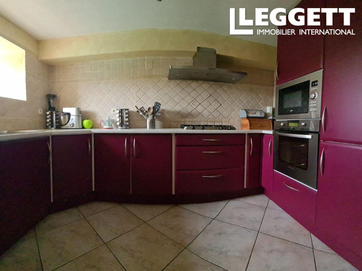 Image No.9-5 Bed House for sale