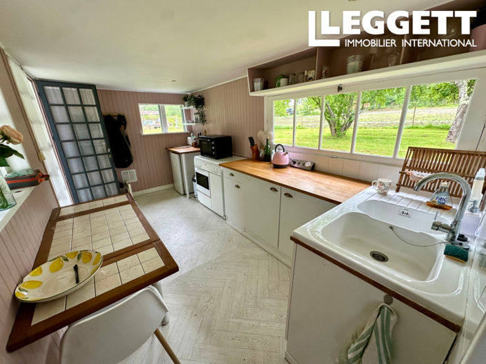 Image No.10-10 Bed House for sale