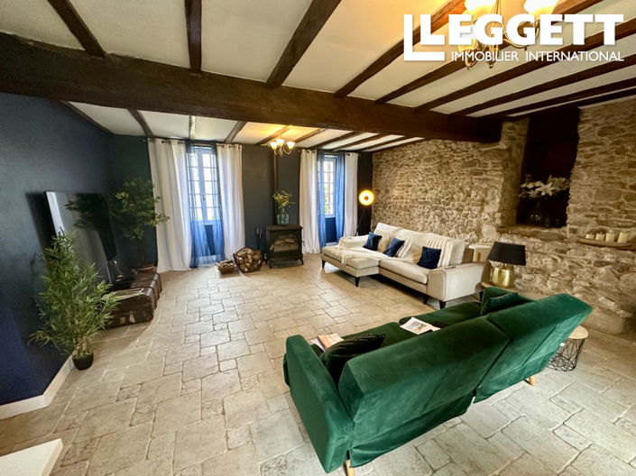 Image No.4-10 Bed House for sale