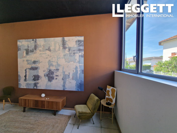 Image No.4-5 Bed House for sale