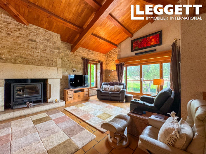 Image No.6-6 Bed House for sale