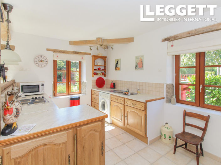 Image No.6-5 Bed House for sale