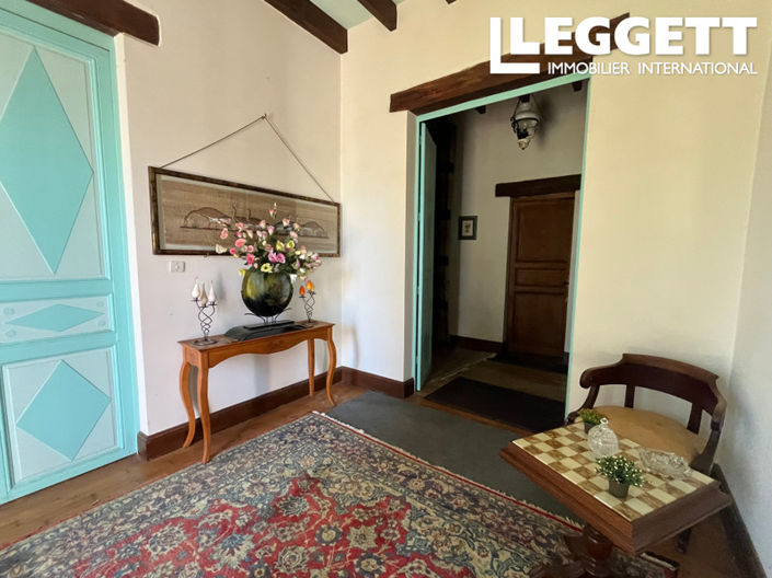 Image No.3-6 Bed House for sale