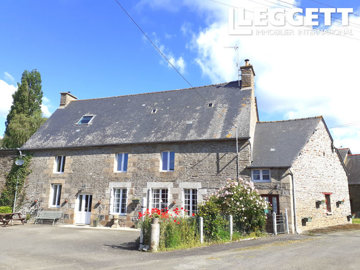 1 - Val-Couesnon, House