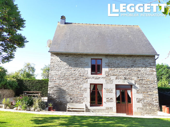 Image No.2-8 Bed House for sale