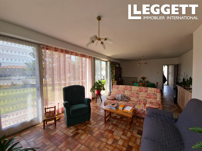 Image No.4-3 Bed House for sale