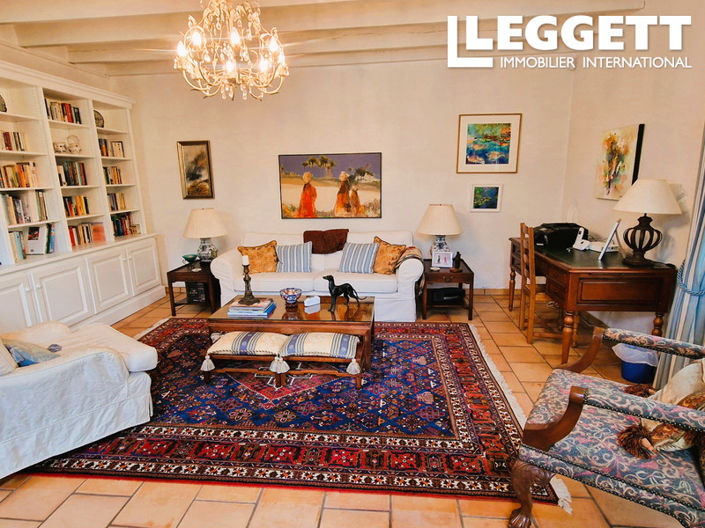 Image No.4-5 Bed House for sale