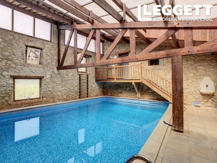 Image No.2-10 Bed House for sale