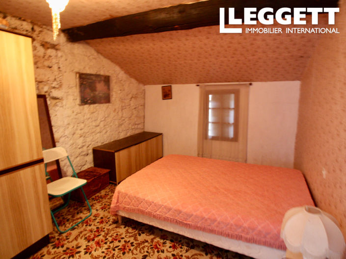 Image No.7-2 Bed House for sale