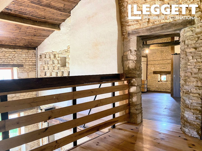 Image No.10-5 Bed House for sale