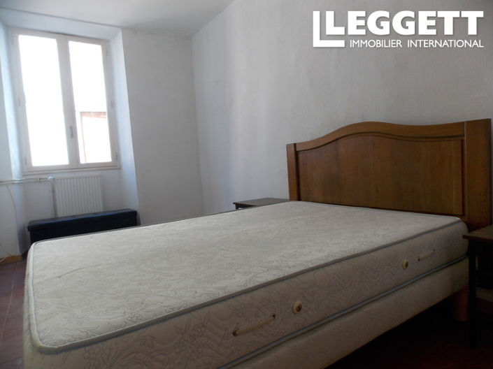 Image No.10-4 Bed House for sale