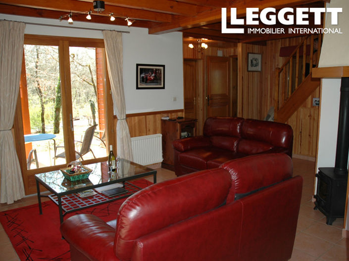 Image No.8-2 Bed House for sale