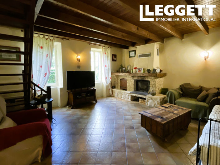 Image No.7-4 Bed House for sale