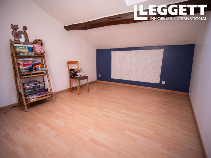 Image No.7-4 Bed House for sale