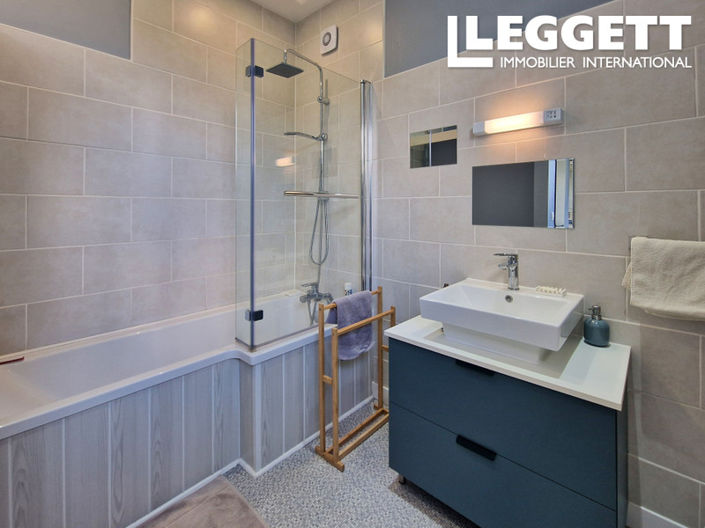 Image No.5-4 Bed House for sale