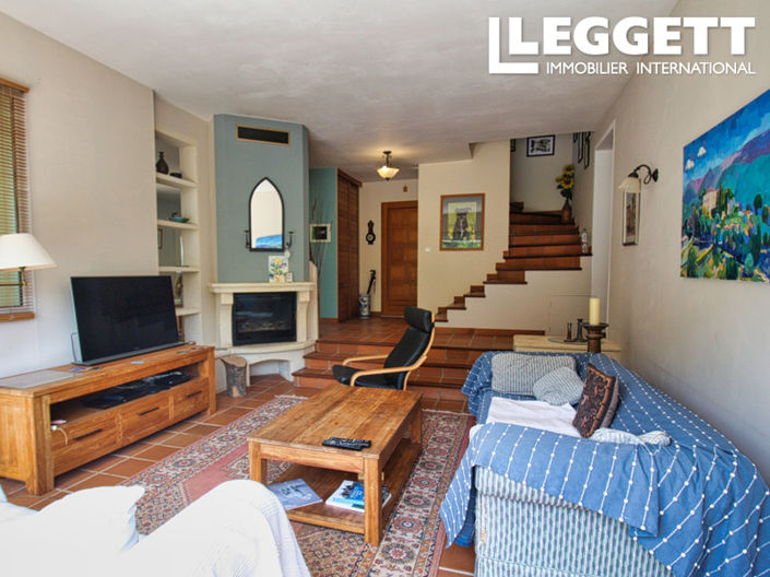 Image No.6-4 Bed House for sale