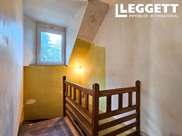 Image No.6-3 Bed House for sale