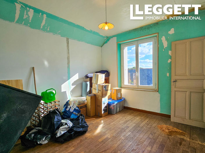 Image No.7-3 Bed House for sale