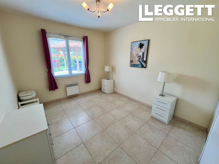 Image No.5-3 Bed House for sale