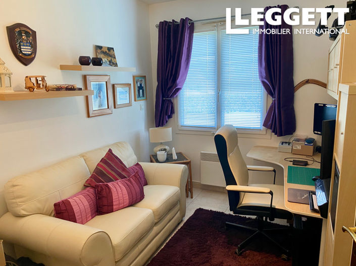 Image No.6-3 Bed House for sale