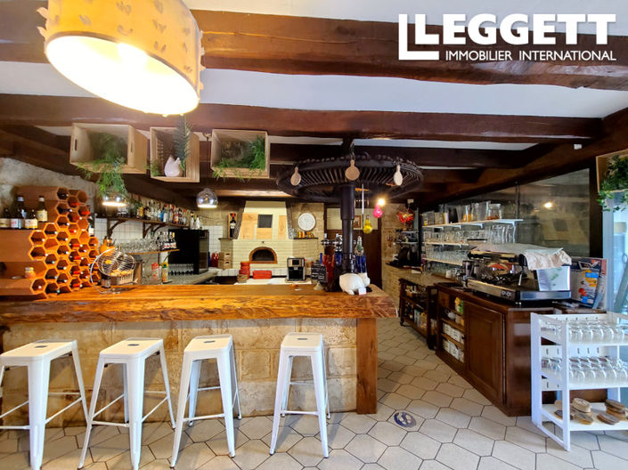 Image No.5-2 Bed Commercial for sale