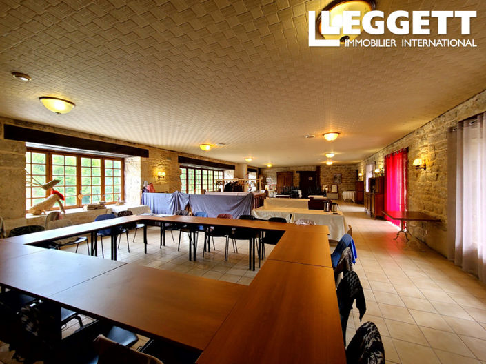 Image No.8-2 Bed Commercial for sale