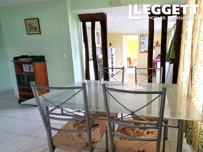 Image No.6-4 Bed House for sale