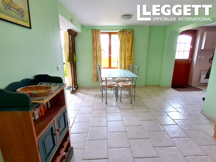 Image No.9-4 Bed House for sale