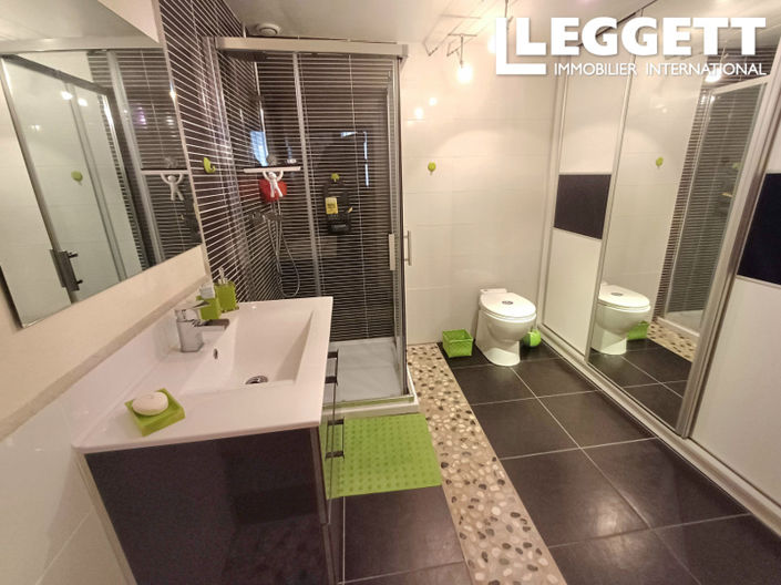 Image No.10-4 Bed House for sale