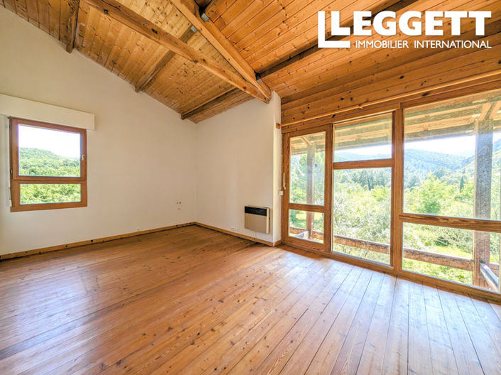 Image No.9-4 Bed House for sale